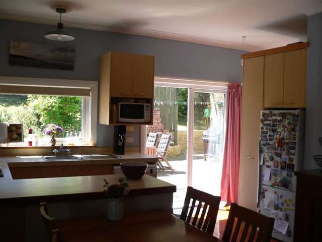 32 Handyside Street Tawa_3