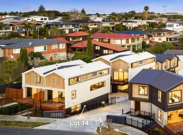 Spacious Townhouse with Private Teen Zone