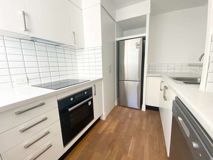 2a/18 Joseph Banks Terrace Remuera_6