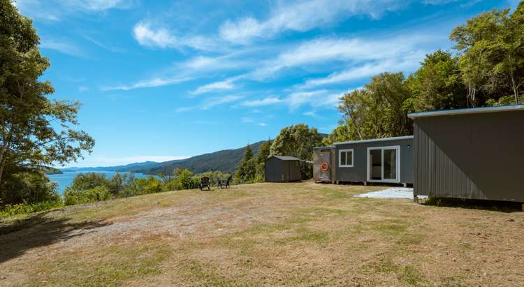 8 Oliver Place Anakiwa and Surrounds_9