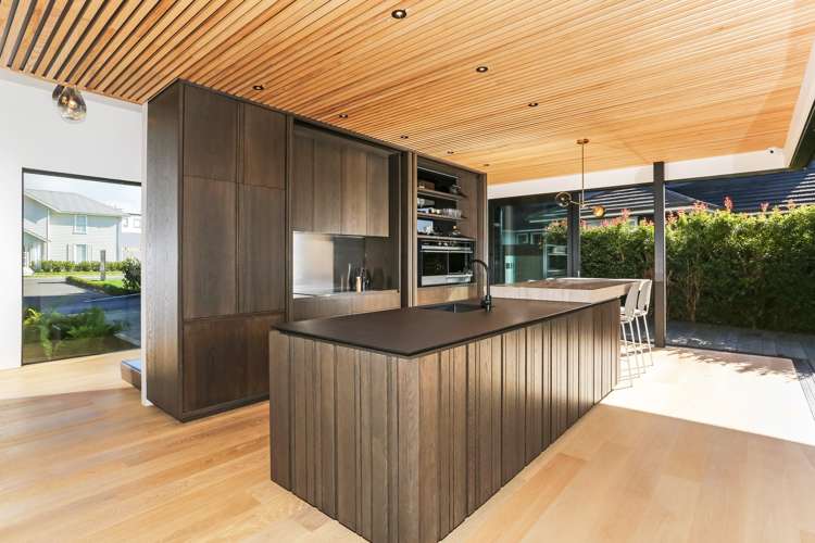 8 Edgewater Drive Karaka_15