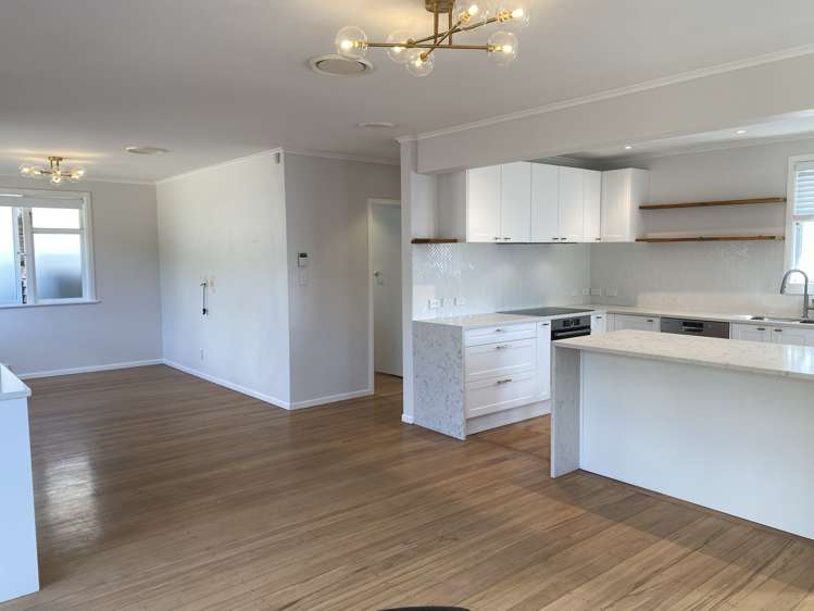 29 Aranui Road Mount Wellington_5