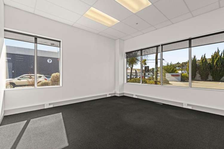 Ground Floor, 14 Settlers Crescent Ferrymead_11
