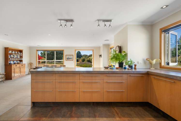 136 Te Awa Road Albert Town_6