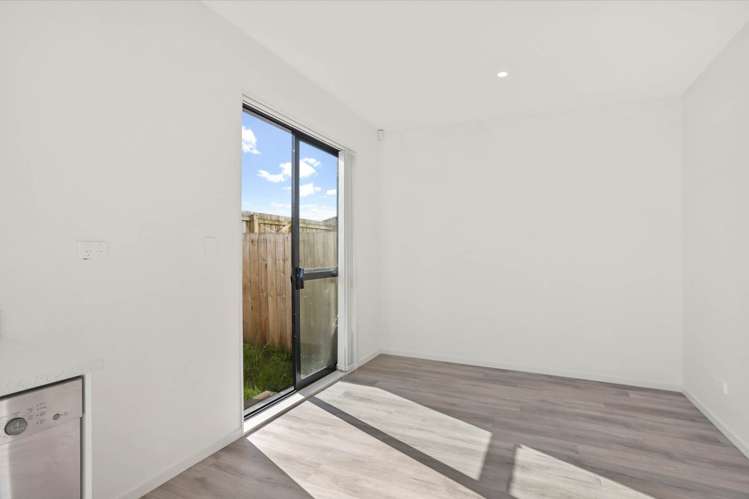 5/60 Kelman Road Kelston_3