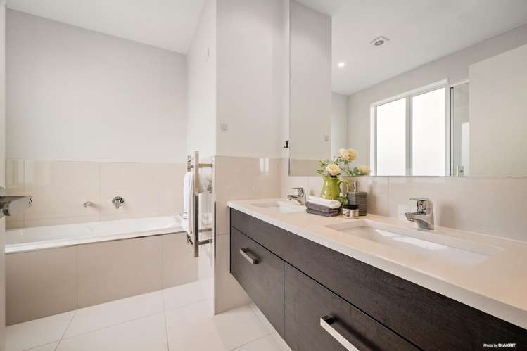 10 Bine Crescent Orewa_15