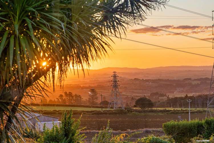 32 Mile Road Bombay_21