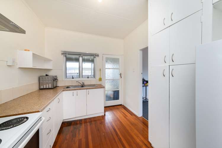 424 Botanical Road West End_7