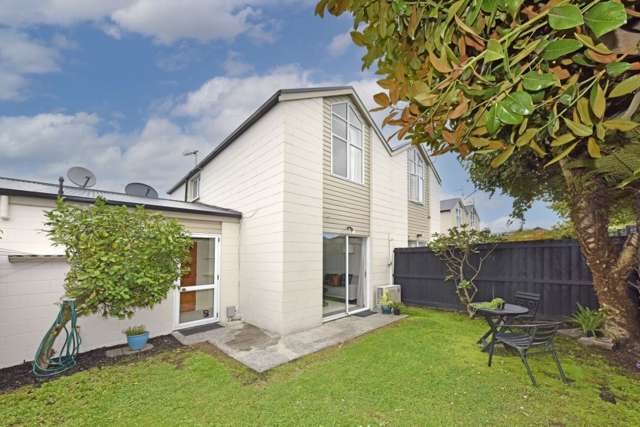 Charming Townhouse in Sydenham