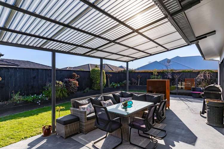 28 Windsor Close Springlands_1