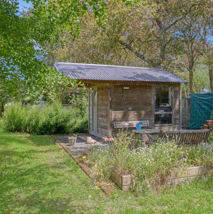 8 Ingram Road Hexton_25