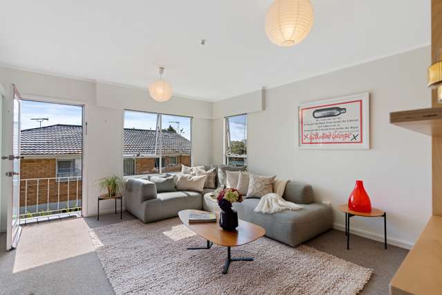 6/10 Fowlds Avenue Sandringham_4