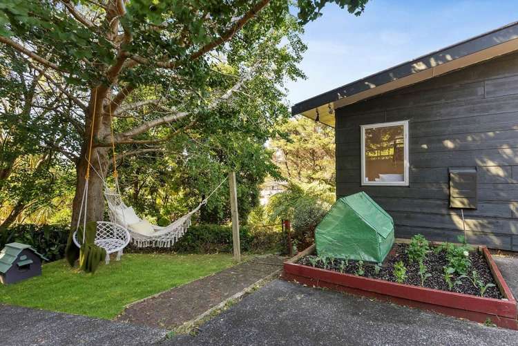 73A Ayton Drive Totara Vale_6