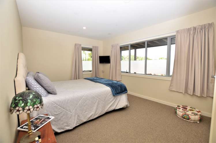 24 March Brown Place Nukuhau_14