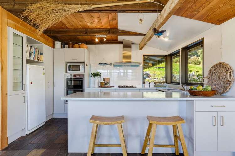 82 Purple Peak Road Akaroa_10