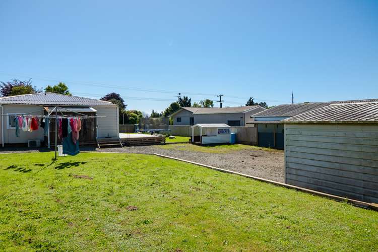 1277 Egmont Road Egmont Village_34