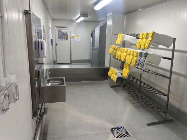 8 Golden Arches Place Wiri_11