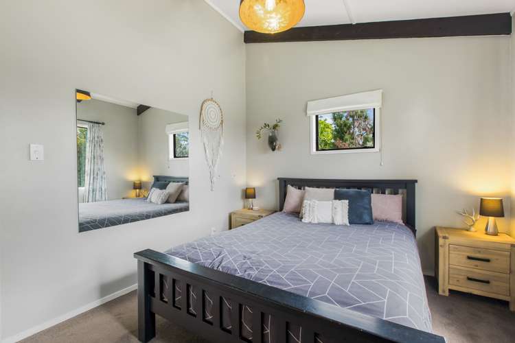 2/33 Forest Hill Road Henderson_9