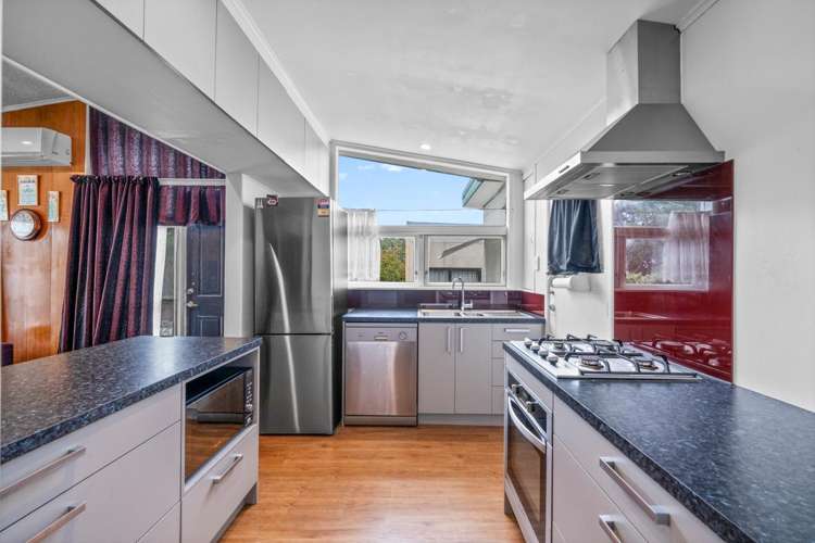 35 Beaubank Road Kelston_6