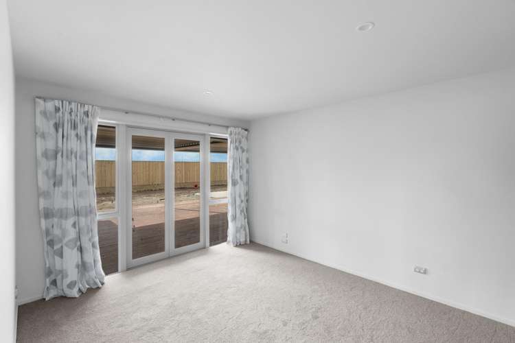 84 Scout Street Rolleston_15