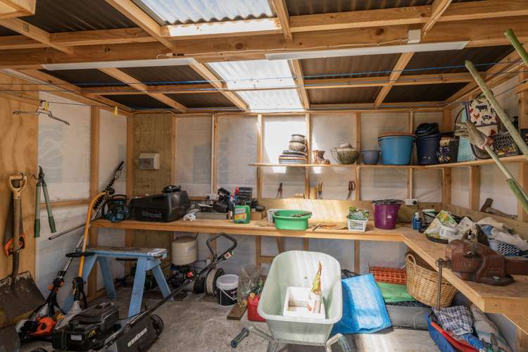 42 Banks Street Cooks Beach_23