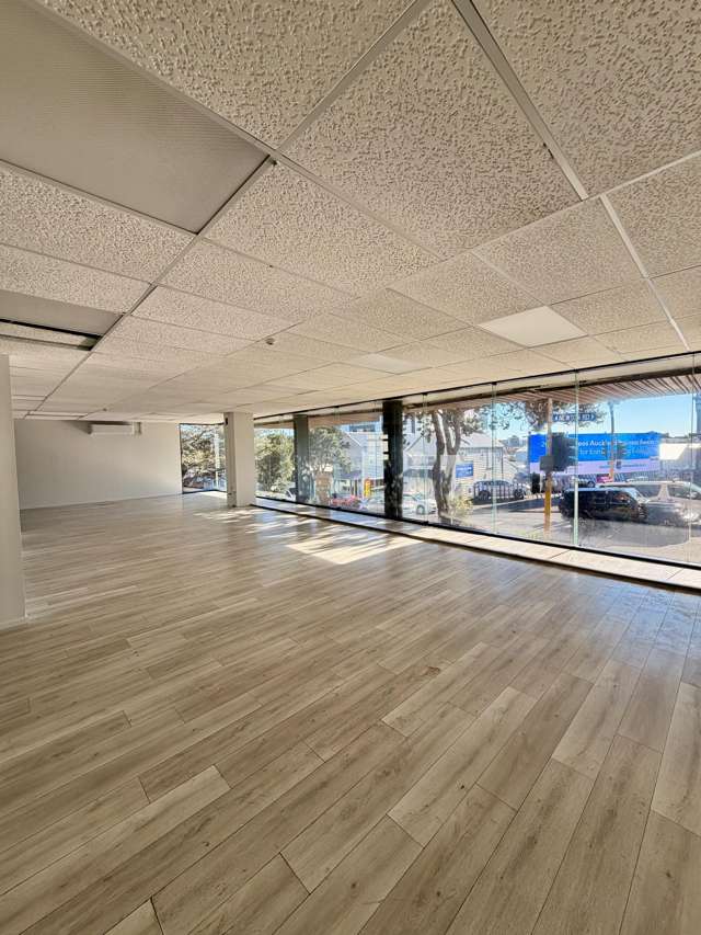 High-Exposure Retail - Newton Road