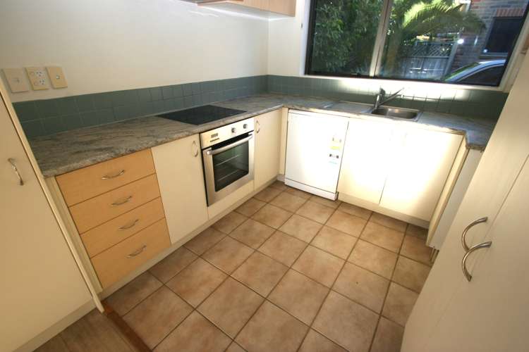 18/37 Fields Parade Oteha_6