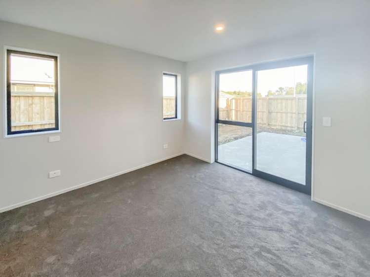 10 Rosalind Avenue 1429_6