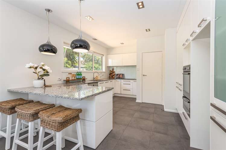 98 Roberta Drive Somerfield_6