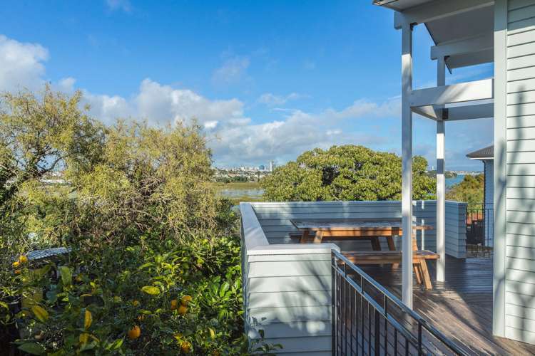 41 Ngataringa Road Devonport_6