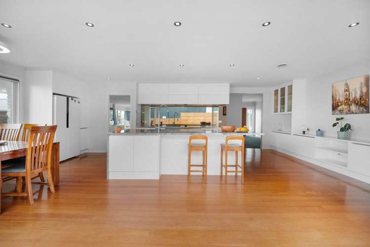 144 Beach Road Campbells Bay_2