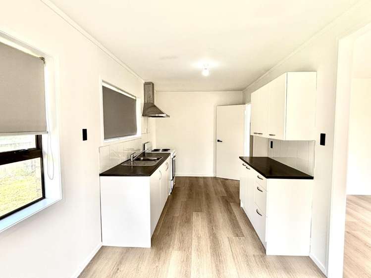 45 Rowandale Avenue Manurewa_11