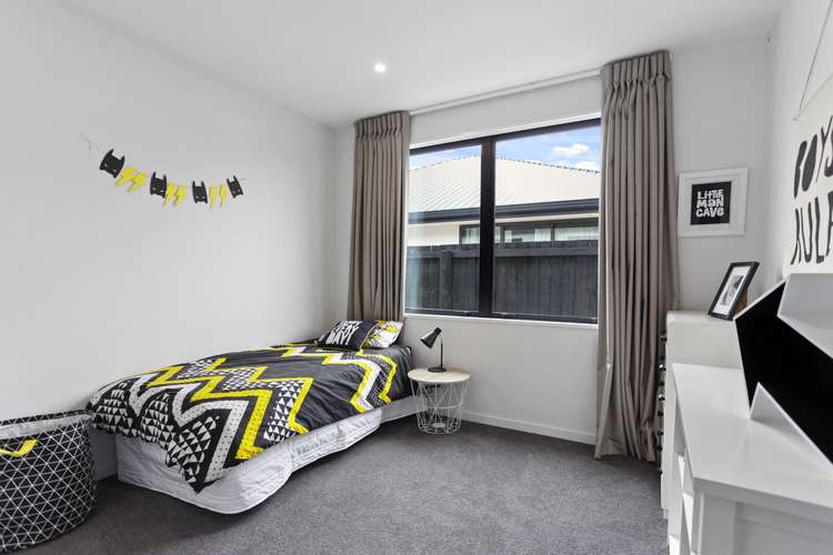 32 Brusio Drive Wigram_7