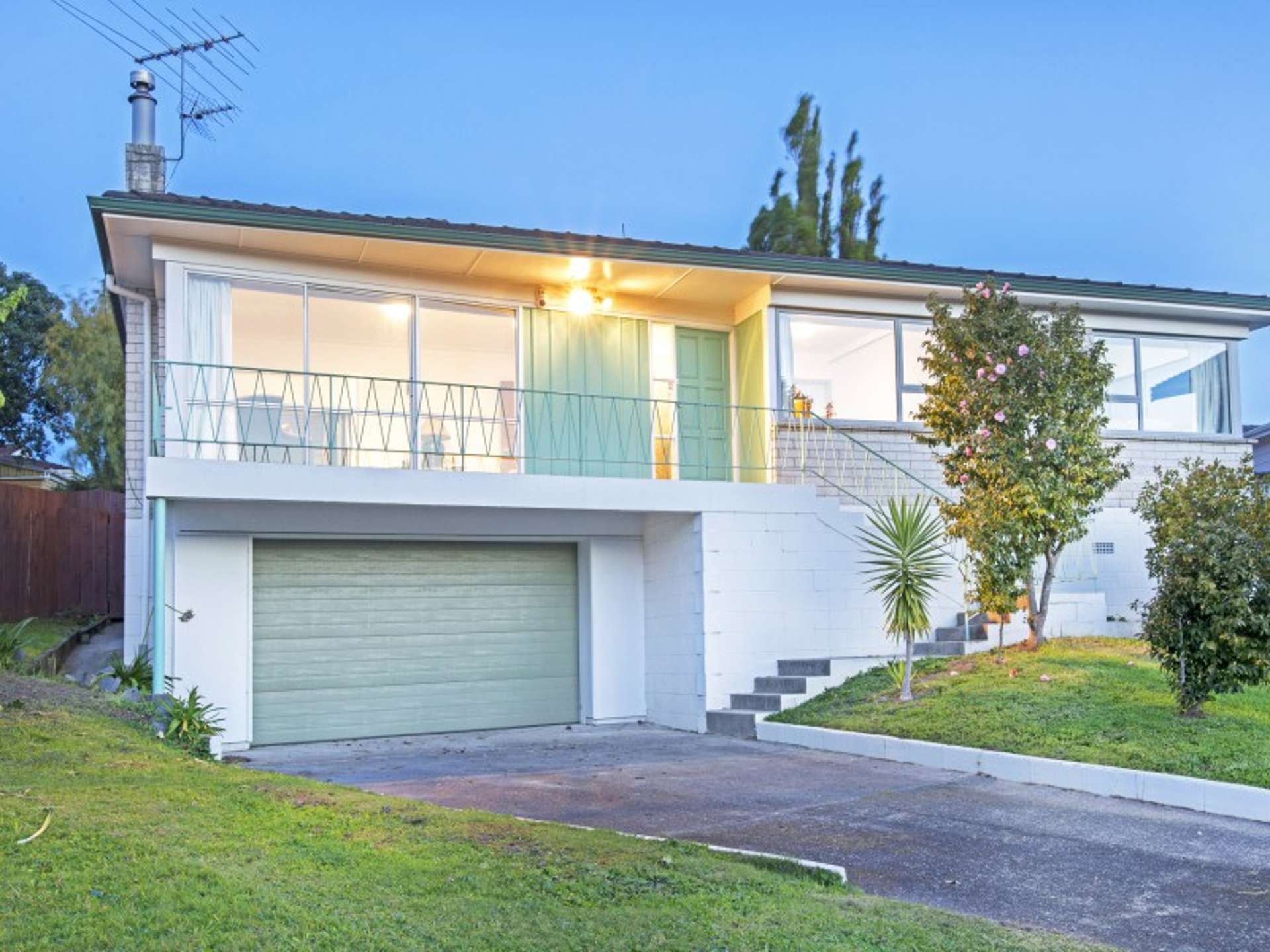 24 Archmillen Avenue Pakuranga Heights_0