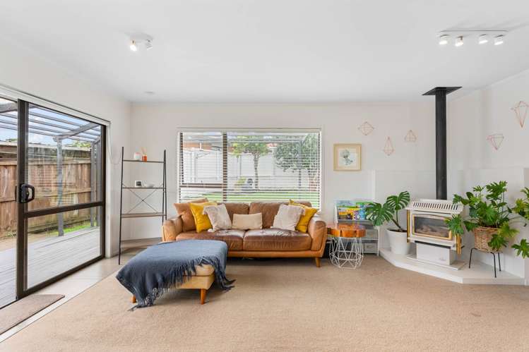 1/11 Longreach Drive Sunnyvale_3