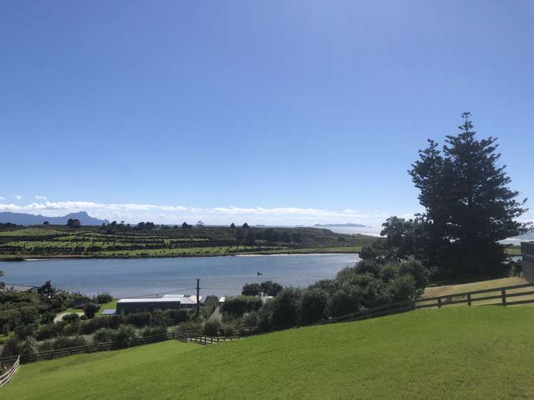 9 Seascape Crescent Waipu_27