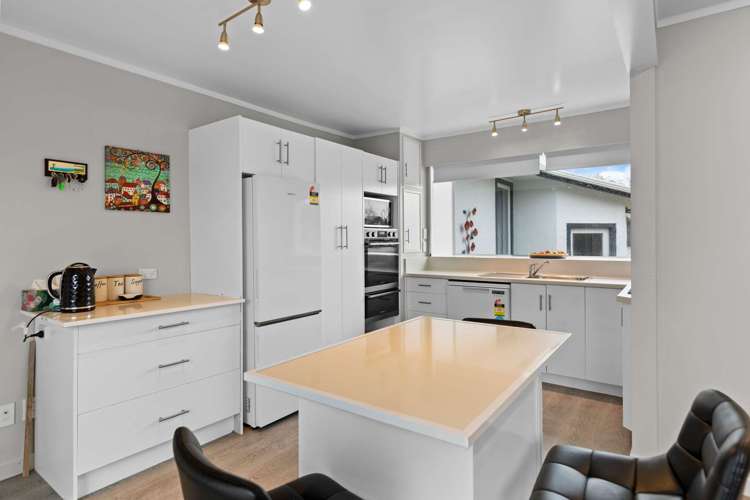 33 Sutherland Crescent Westbrook_6