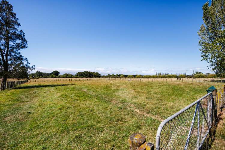 279 Colyton Road Feilding_13