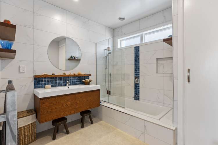 76 Alberton Avenue Mount Albert_13