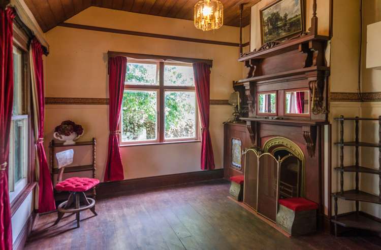 1574 Cust Road Cust_2