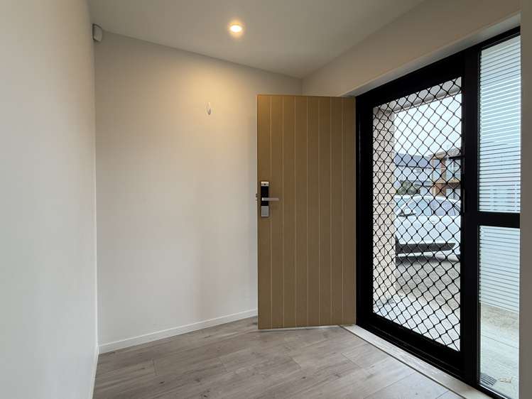 6 Kearns Drive Hobsonville_1
