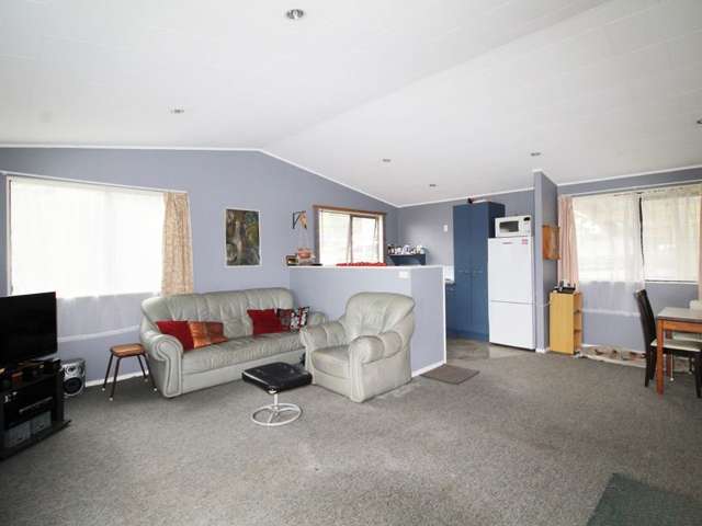 6 Ngaio Street Onerahi_2