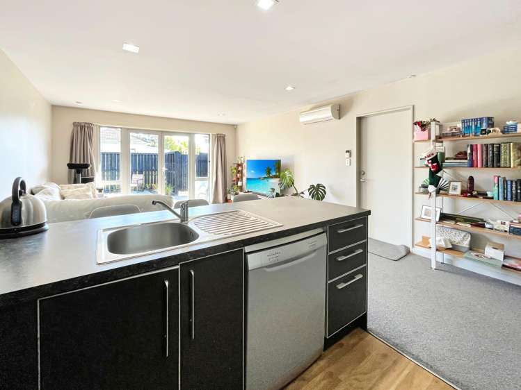 4 Gresford St Edgeware_4