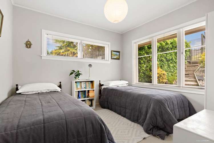 133 Glengarry Road Glen Eden_7