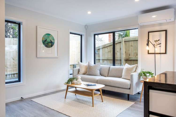 37c Reid Road New Lynn_7