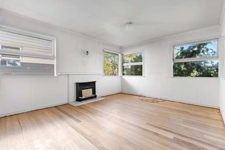 1/27 Kaipatiki Road Glenfield_5