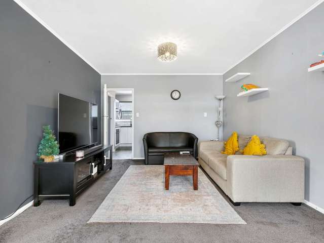 2/608 Heretaunga Street East Parkvale_1