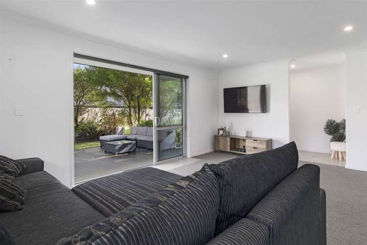 234 Ballintoy Park Drive Welcome Bay_4