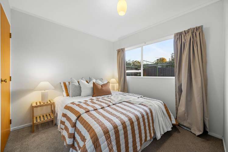 33A Kirby Street Glendene_13