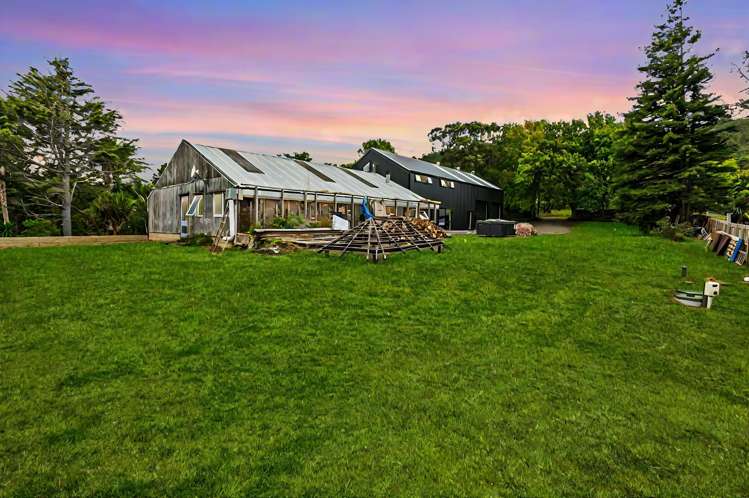 127 Bethells Road Waitakere_7